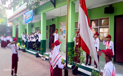 Upacara Peringatan Hari Kebangkitan Nasional ke-116 di MIN 12 Bandar Lampung: Semangat Nasionalisme Meriahkan Momentum Bersejarah